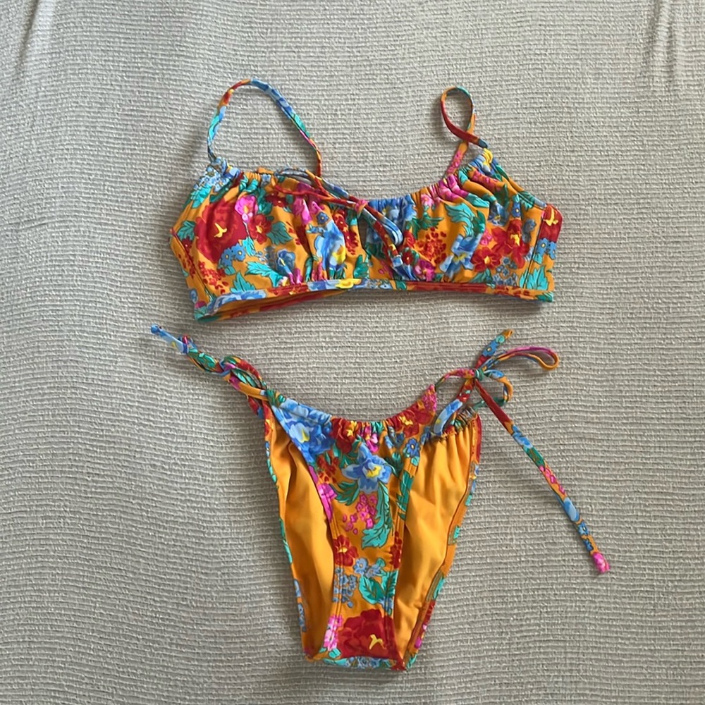 Target bikini